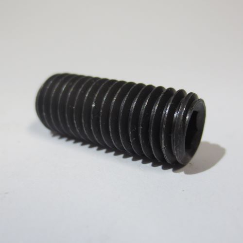 DIN 913 - ISO 4026: Gewindestift mit Kegelkuppe und Innensechskant, 
M 1,6 - M 20
in Stahl (45H) blank, verzinkt und zinklamellenbeschichtet,  Edelstahl A2 und A4