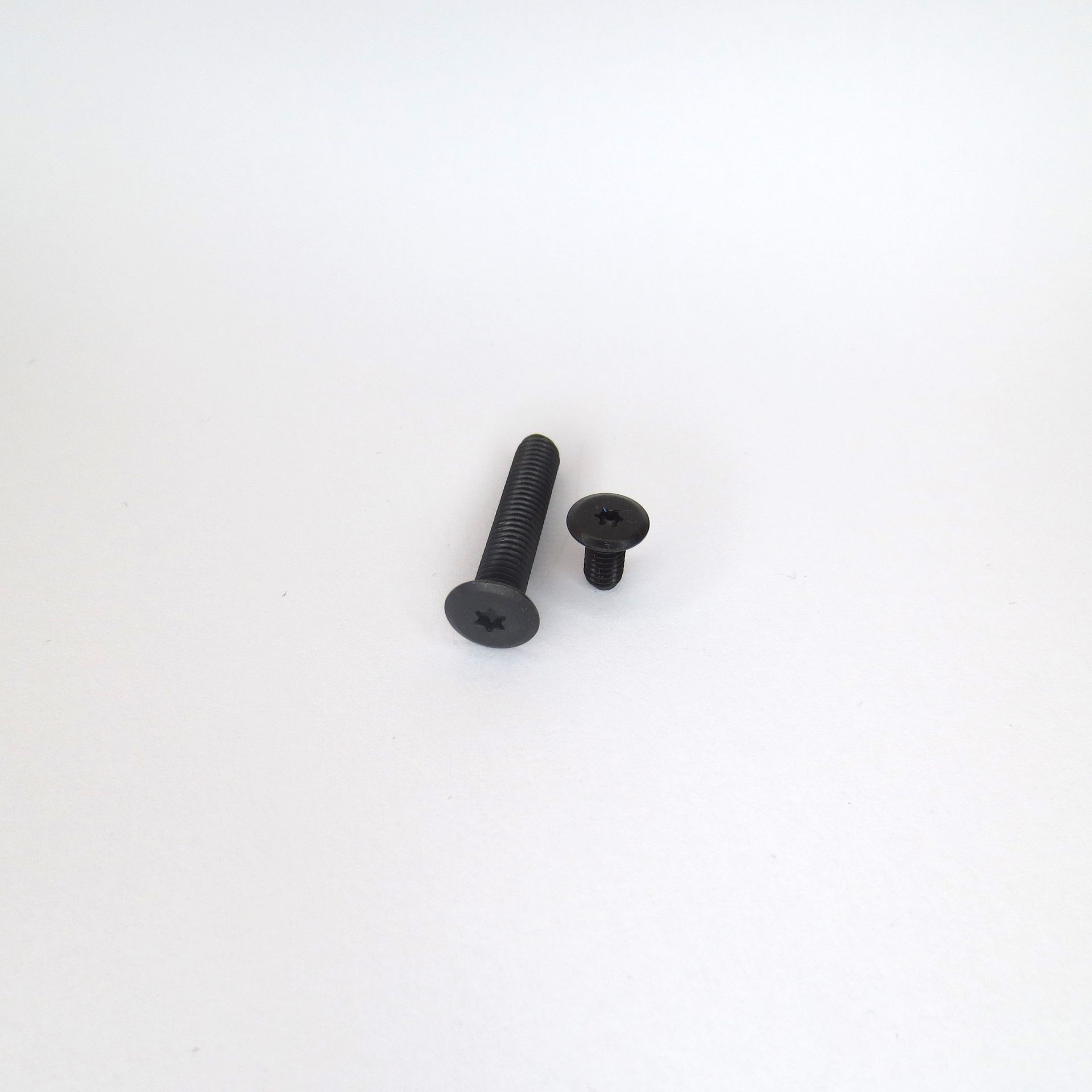 Montage mit ultraniedrigem Kopf