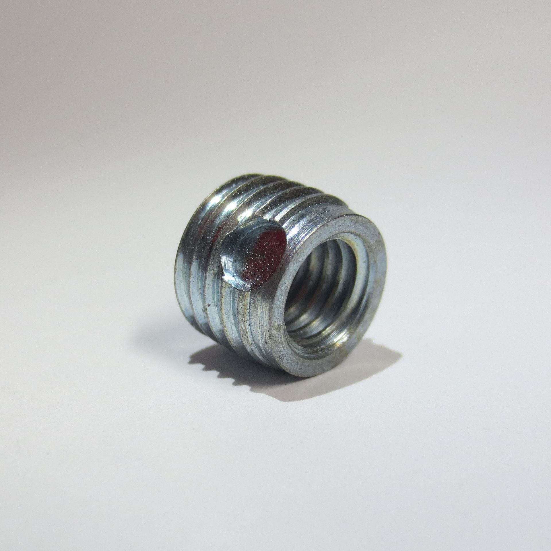 Gewindeeinsatz, Schneidbohrung, 