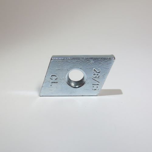 Gleitmutter Typ 28/15 
M 6 und M 8
Stahl verzinkt