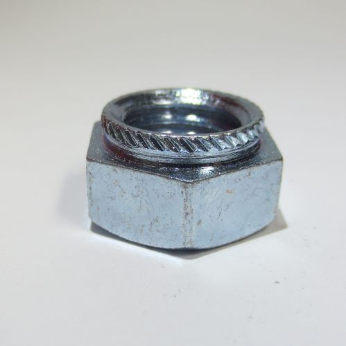 Sechskanteinpressmuttern, 
M 2 - M 12, auch K-Serie
in Stahl verzinkt 