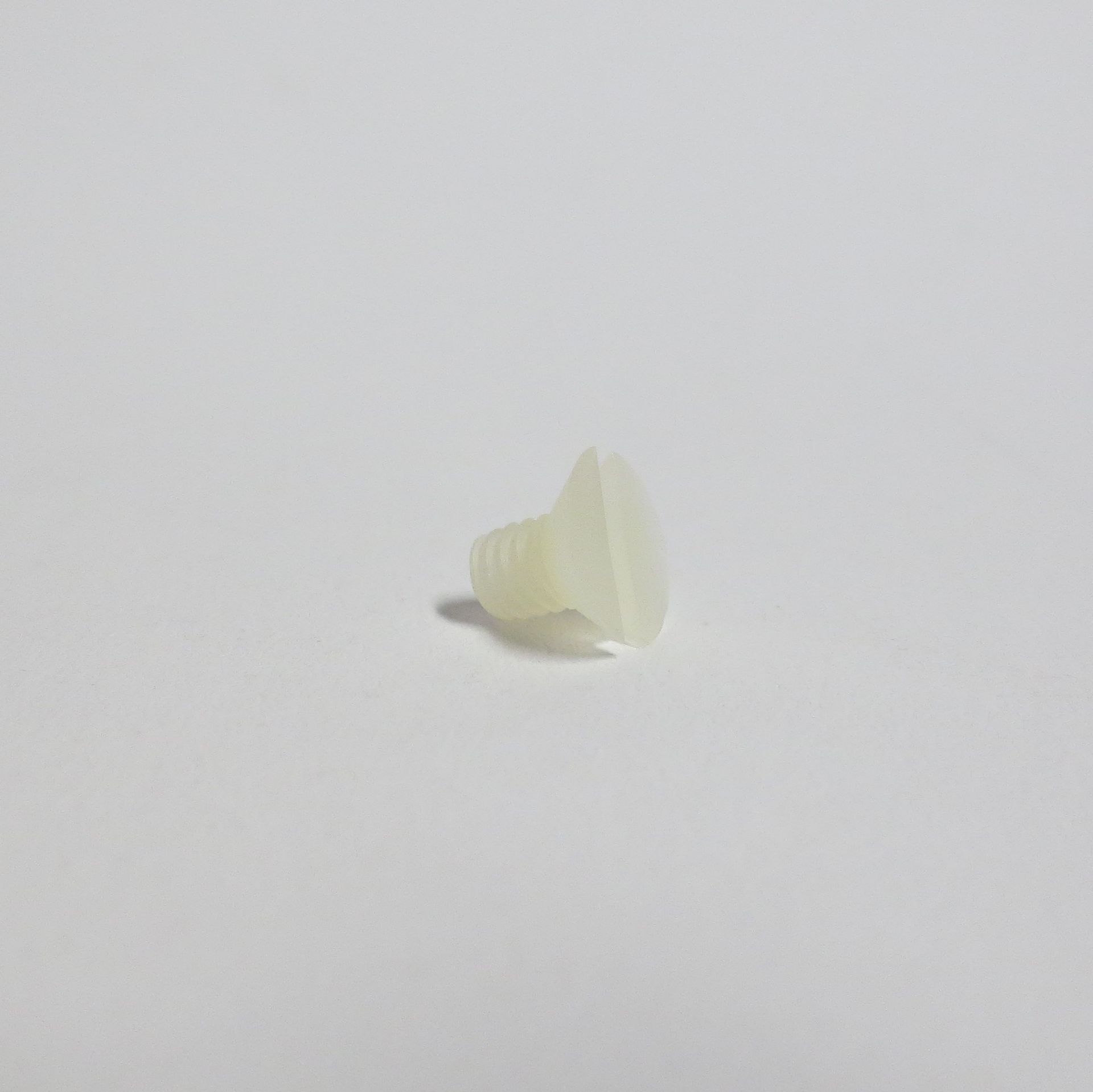 Zollschraube in Poly, ~DIN 963 / UNC / Senkung 82° / Polyamid natur, NR.8-32X1/4