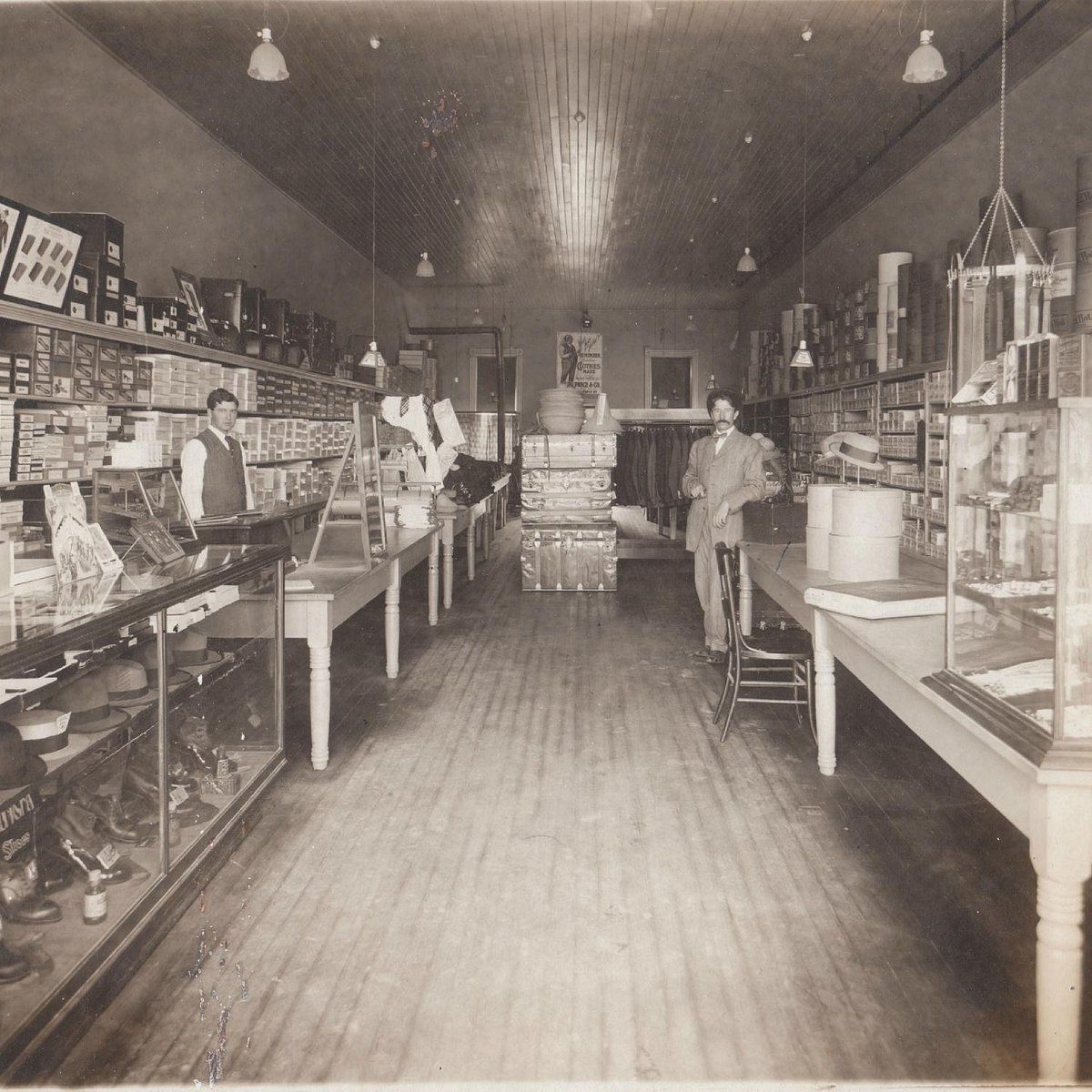 Interior of Davis Clothing located on the corner of 4th and Main. In 1912 it became Park Davis Clothing Co. and was renamed Davis Clothing Co.