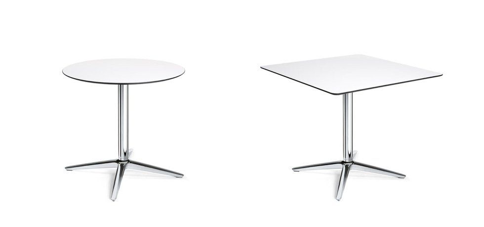 due tavolini bianchi