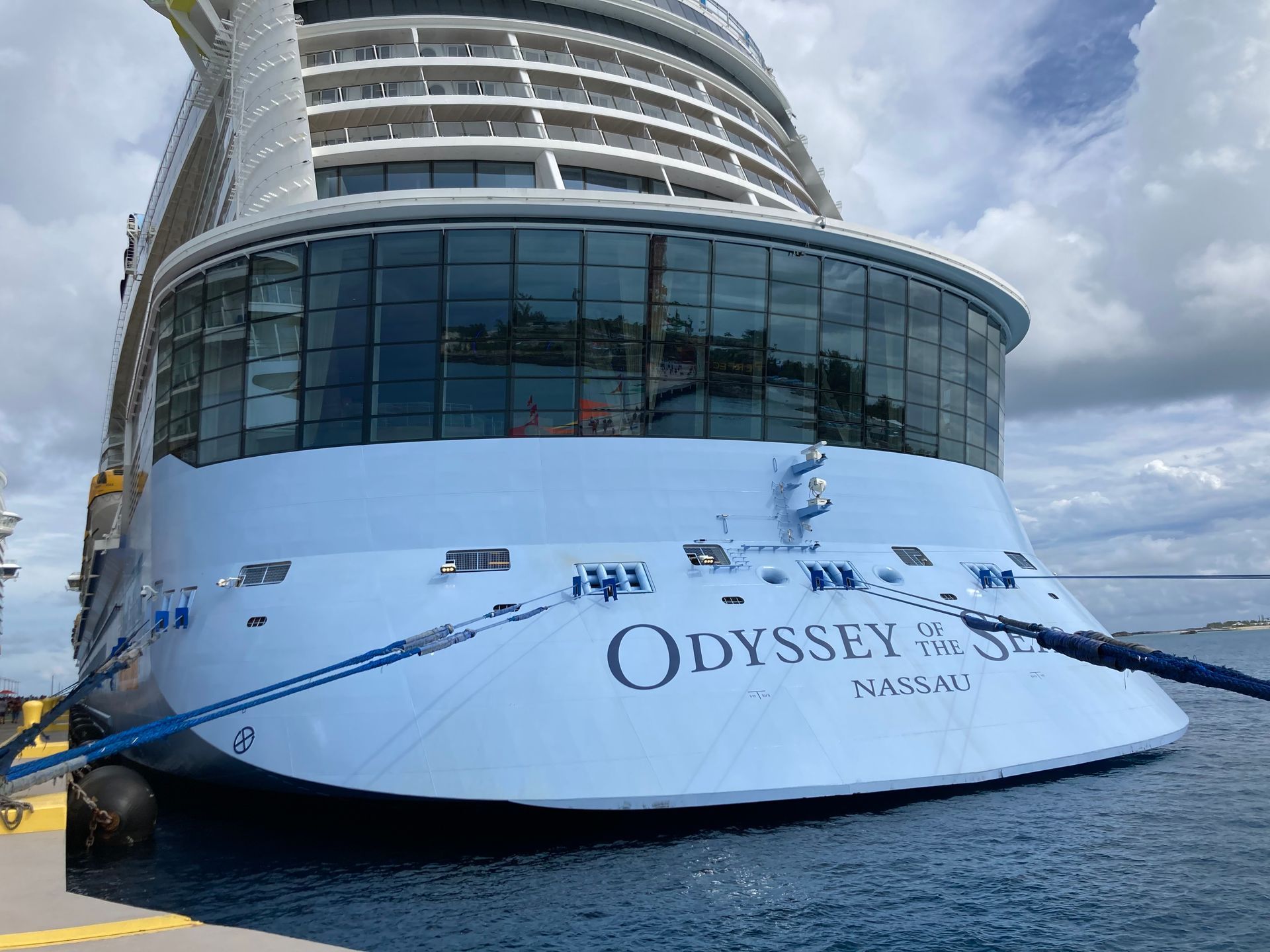 Bow of the cruise ship 