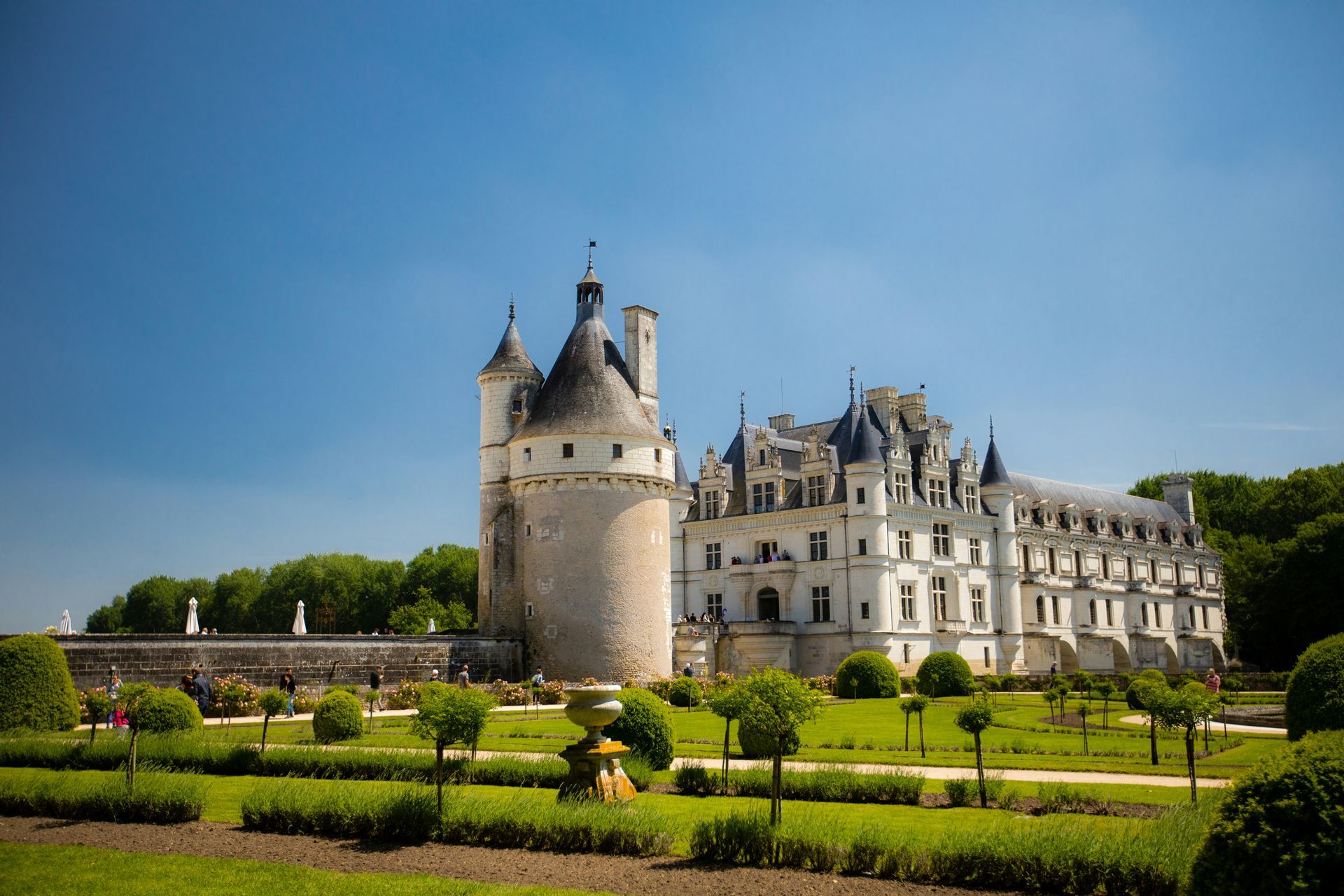  The Château de Chenonceau in the middle of a park in France.