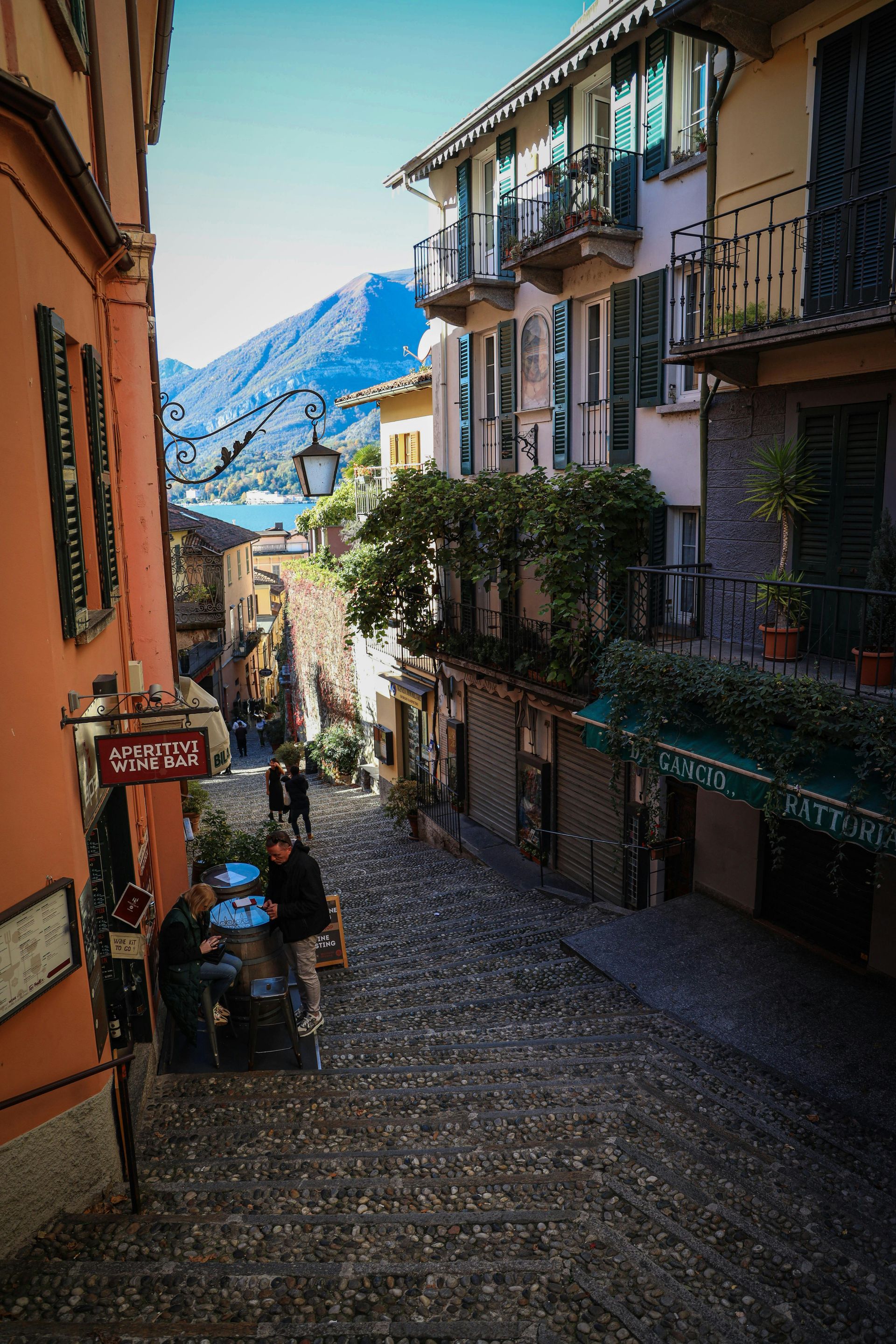 A narrow alleyway between two buildings on Lake Como, Italy.