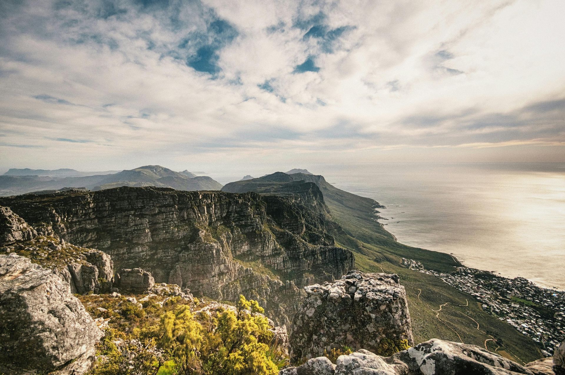 A view of the ocean from the top of a mountain in South Africa.