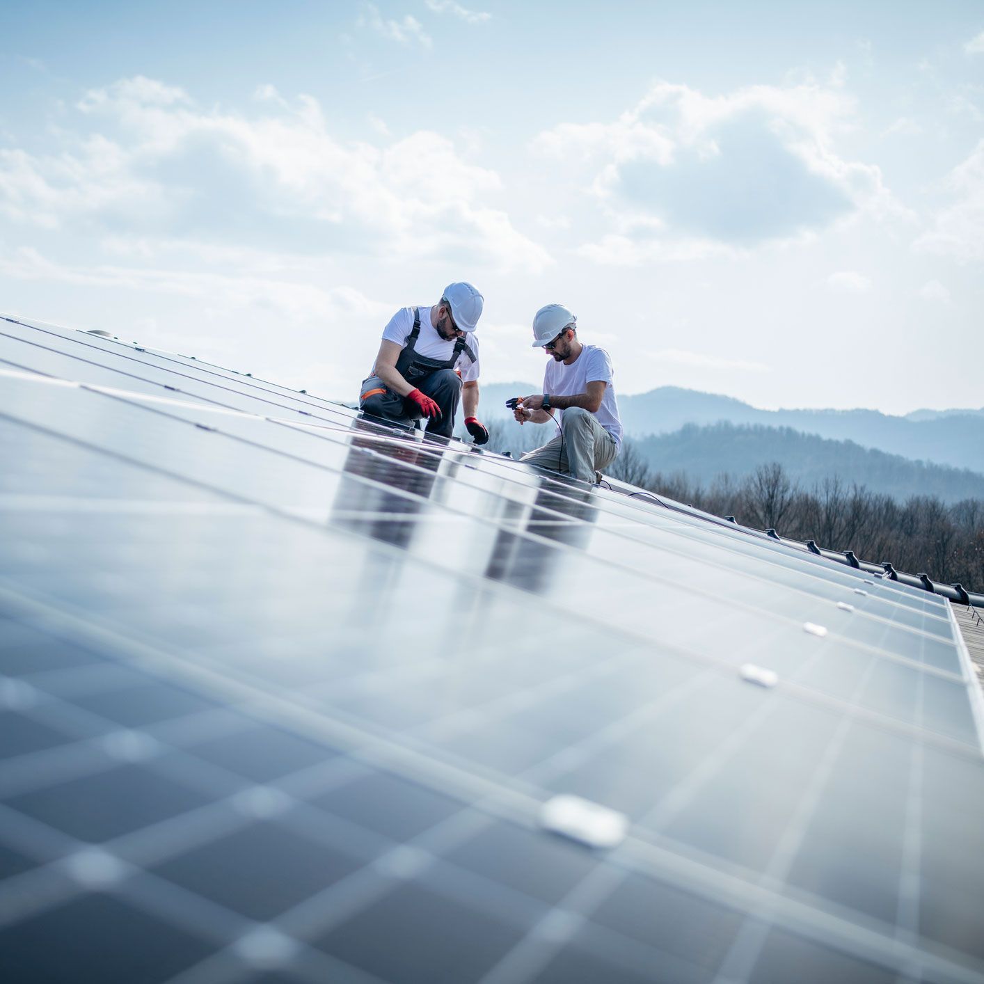 Roof With Solar Panel | Suwanee, GA | Simply Energy