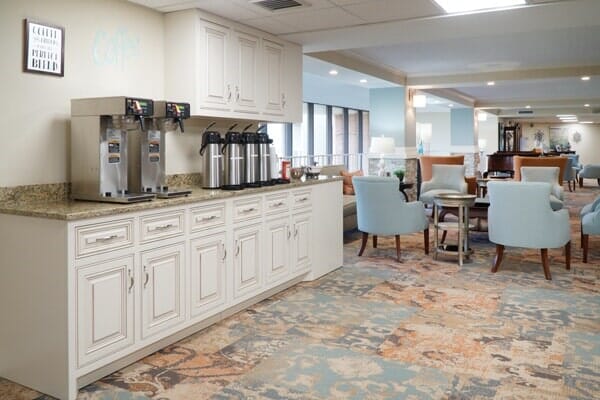 Dining — Independent Living Services in Saint Charles, MO