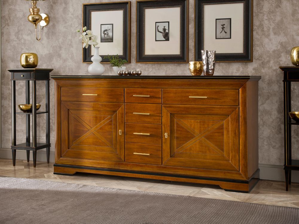 credenza per soggiorno dallo stile classico