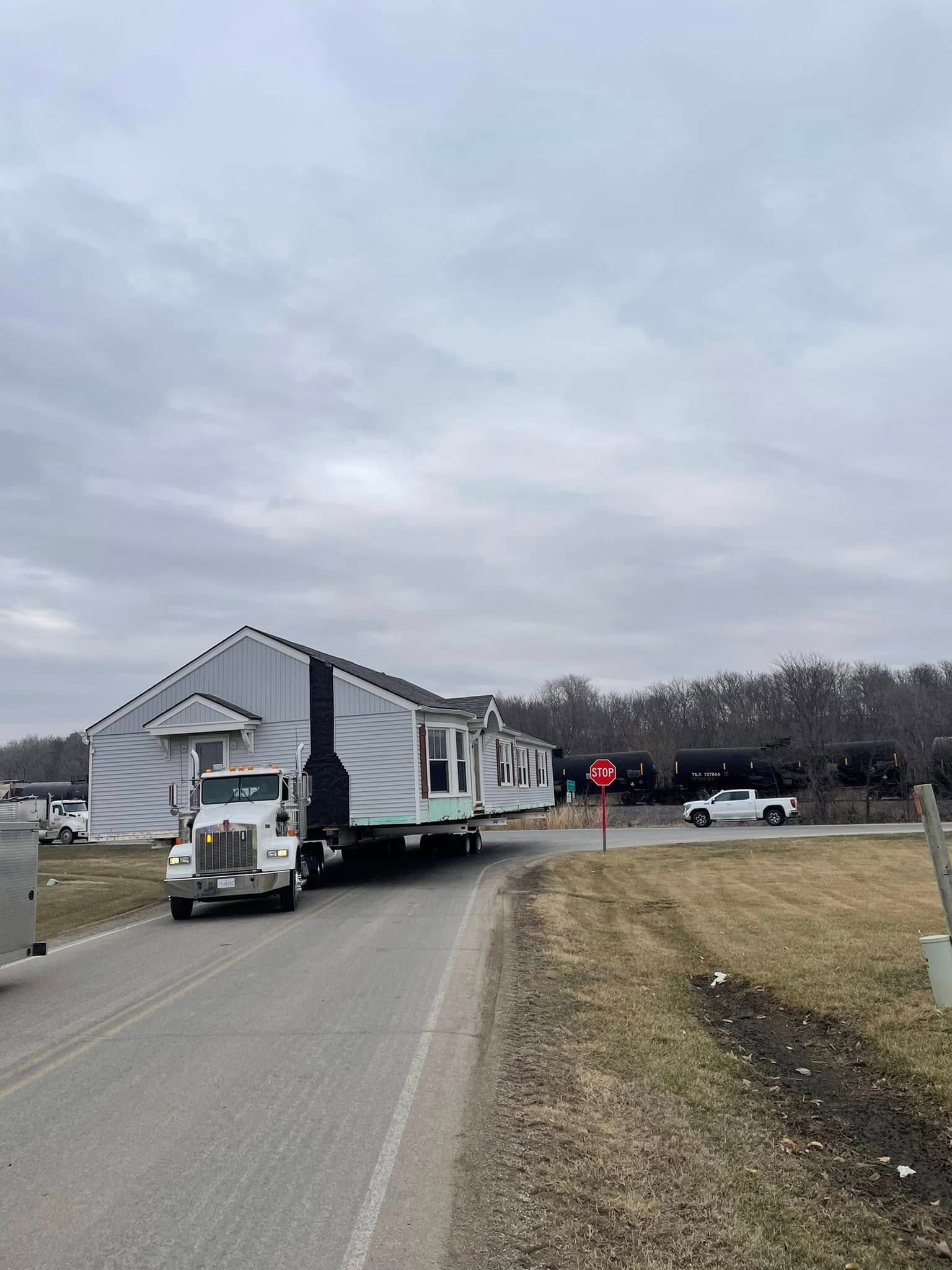 Structural Moving with Unruh House Moving in Kansas