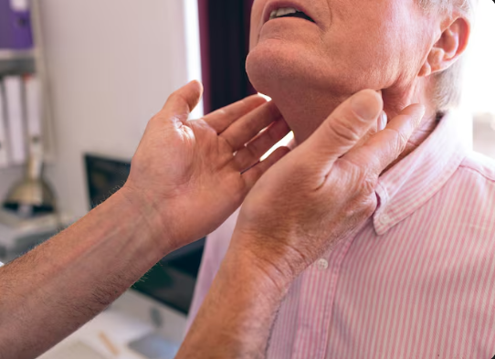 Tratamento para nódulo na tireoide que não deixa cicatriz em São Paulo