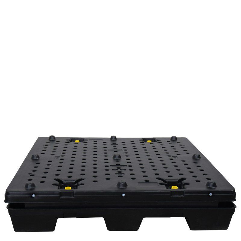 45 x 48 x 34 Pallet Pack All-in-One with Access Door - lid locked into base