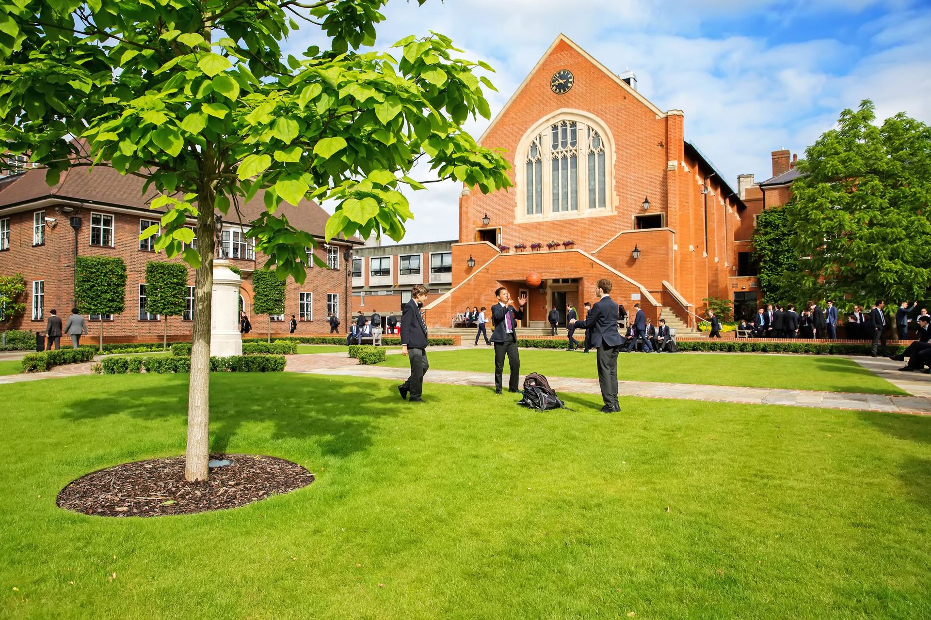 Professional photographer near me school chapel