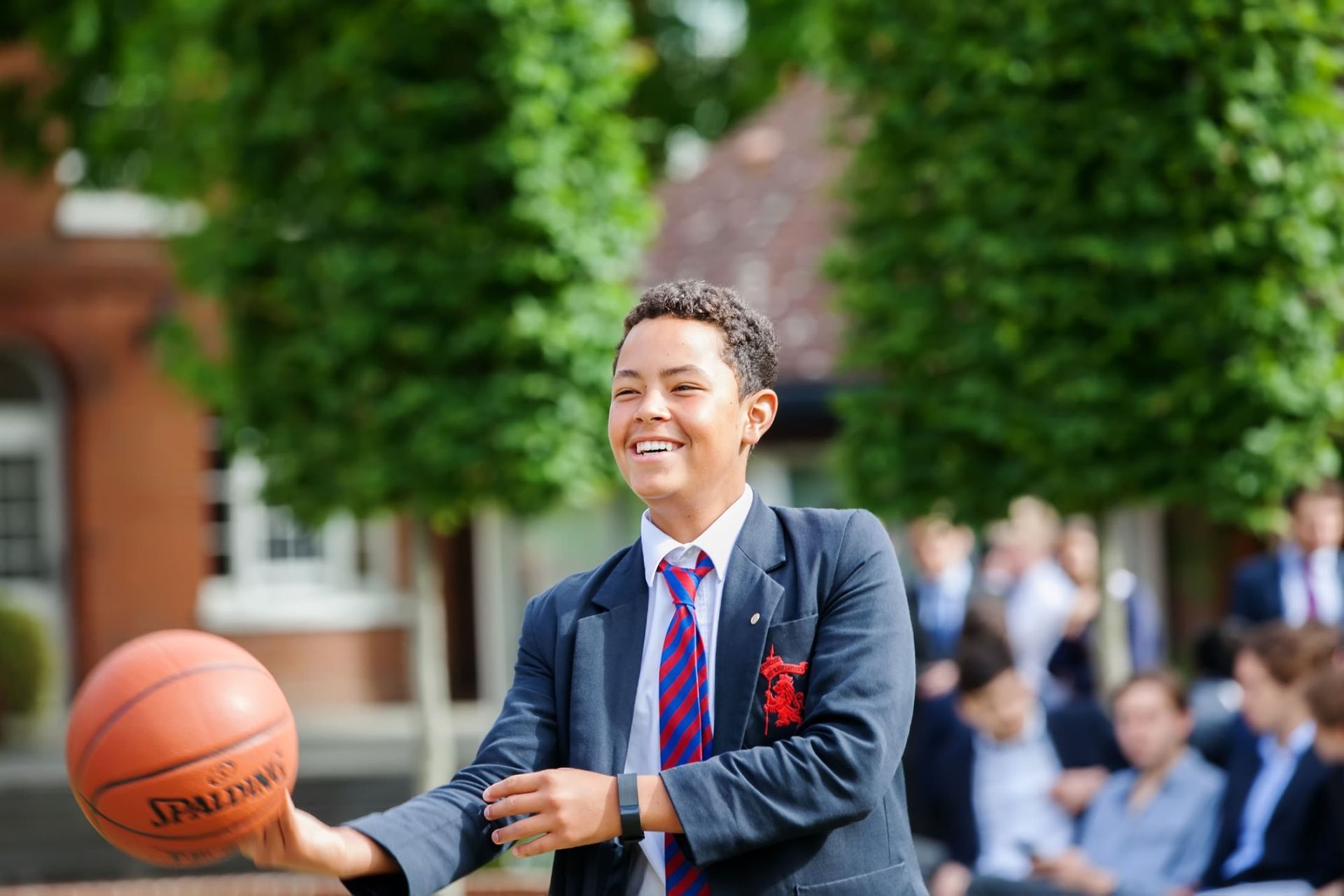 School website Photographer Berkshire, school boy basketball