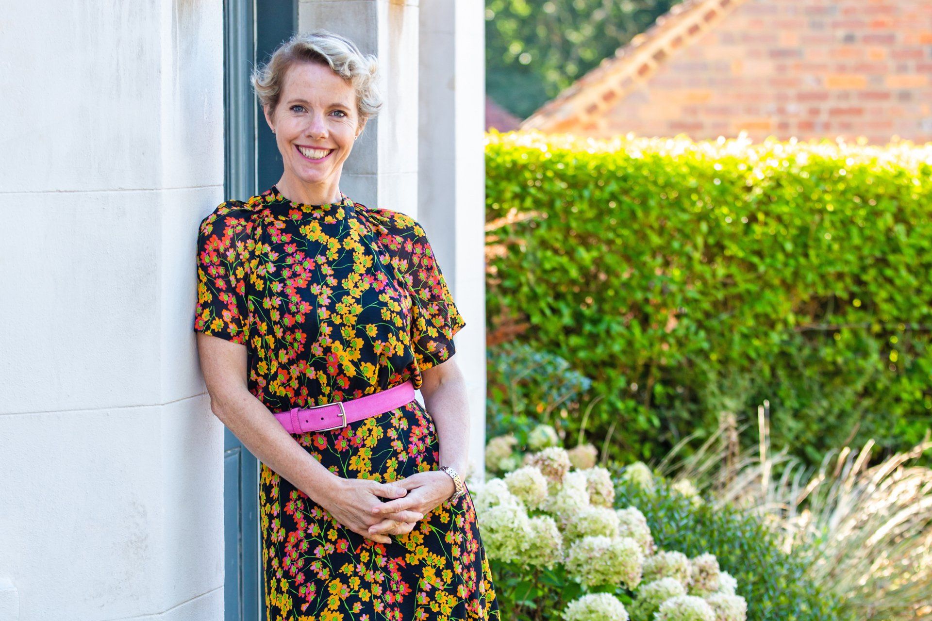 Professional photographer near me female headshot