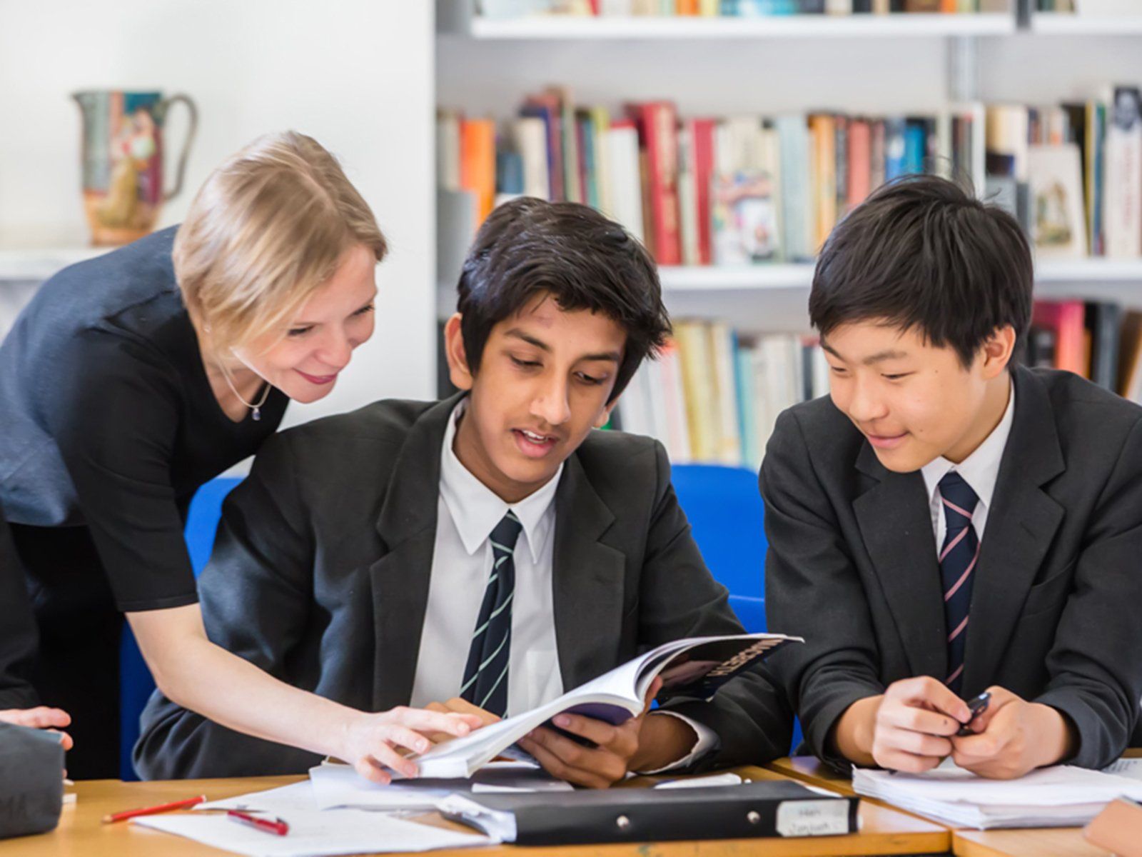 School website Photographer Berkshire, female english teacher