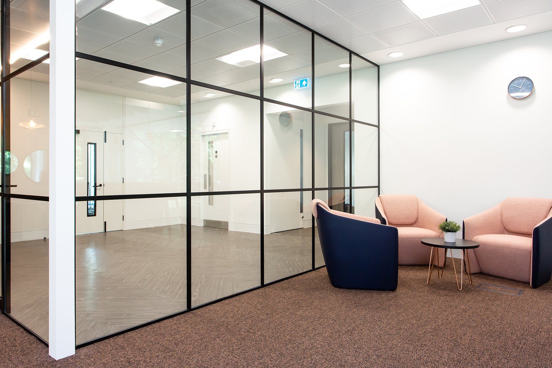 Professional photographer near me office meeting area