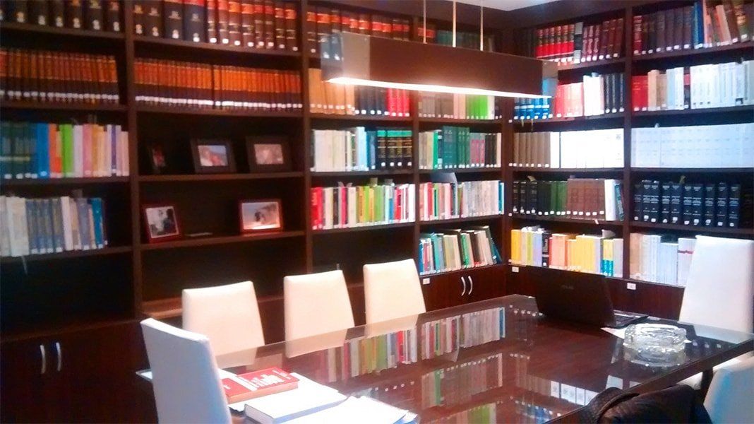 Valverde & Asociados