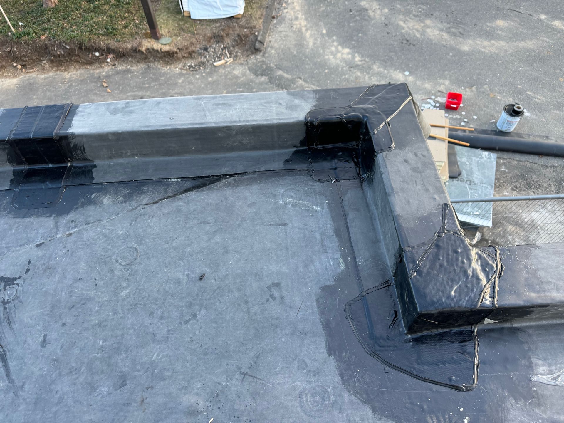 A concrete block is sitting on top of a concrete surface.