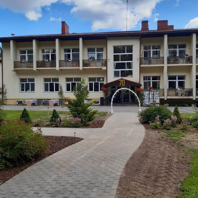 Alojas veselības aprūpes centrs
