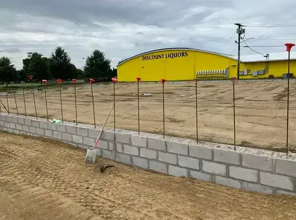 installing a retaining wall