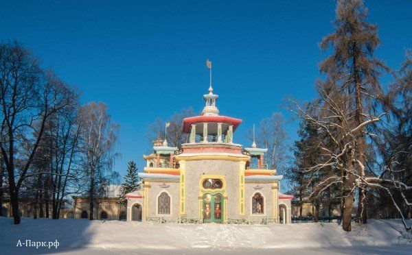 Скрипучая беседка