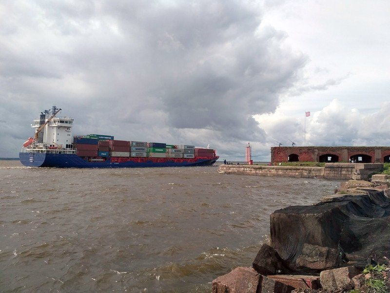 Корабли на Кронштадтском форватере