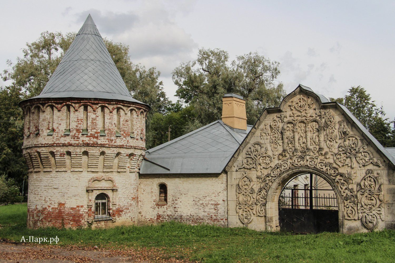 Федоровское ленинградская область. Белокаменная палата Федоровский городок. Г Пушкин Санкт-Петербург Фёдоровский городок. Русские бани Царское село Федоровский городок. Федоровский городок Каретный ряд.