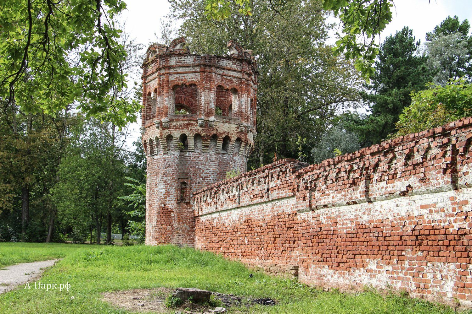 Кремлёвская стена. Фёдоровский городок 2017 г.