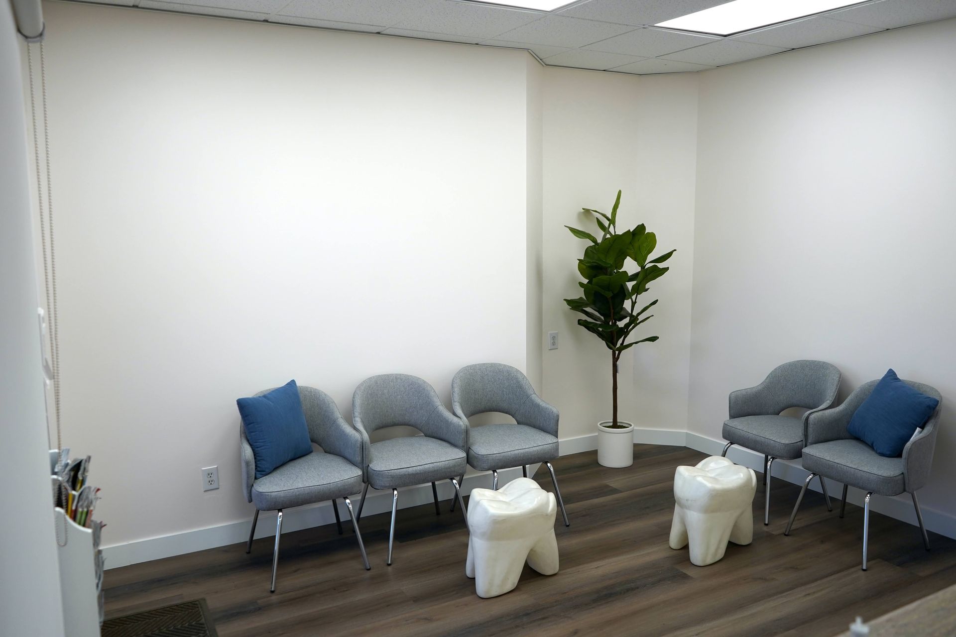 Dental Lounge