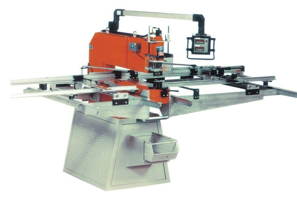 Foratrice oleodinamica 20 Ton