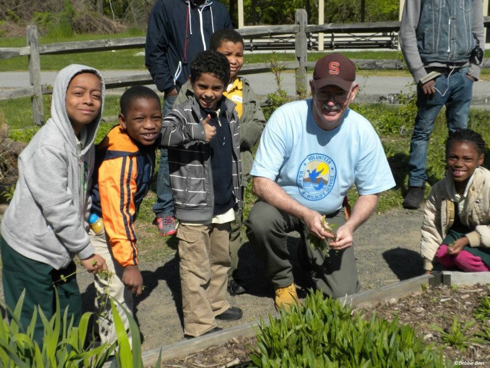 young people planting at heinz refuge