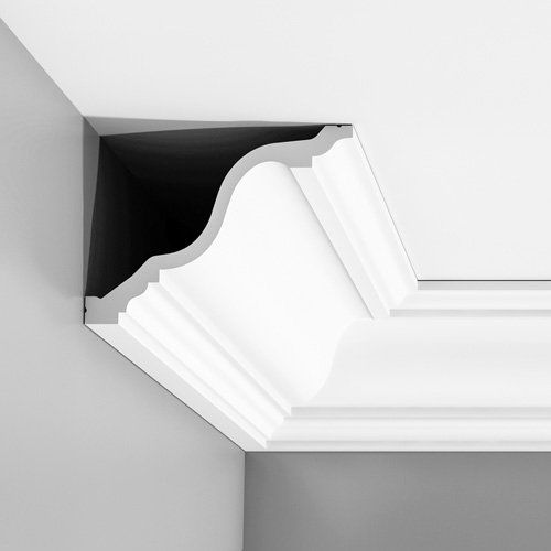 intricate ceiling coving
