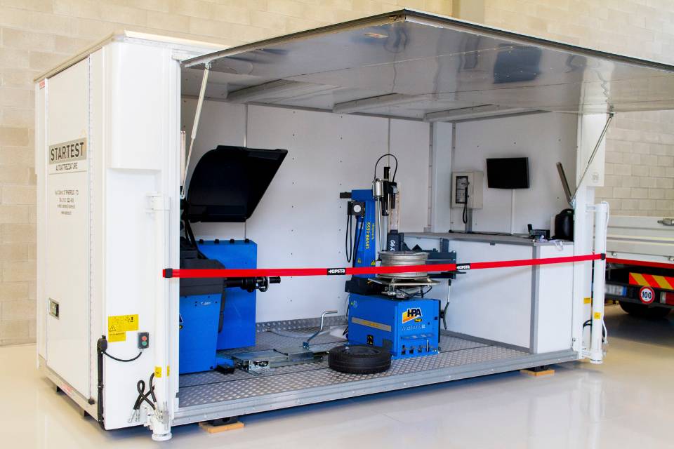 postazione mobile test auto