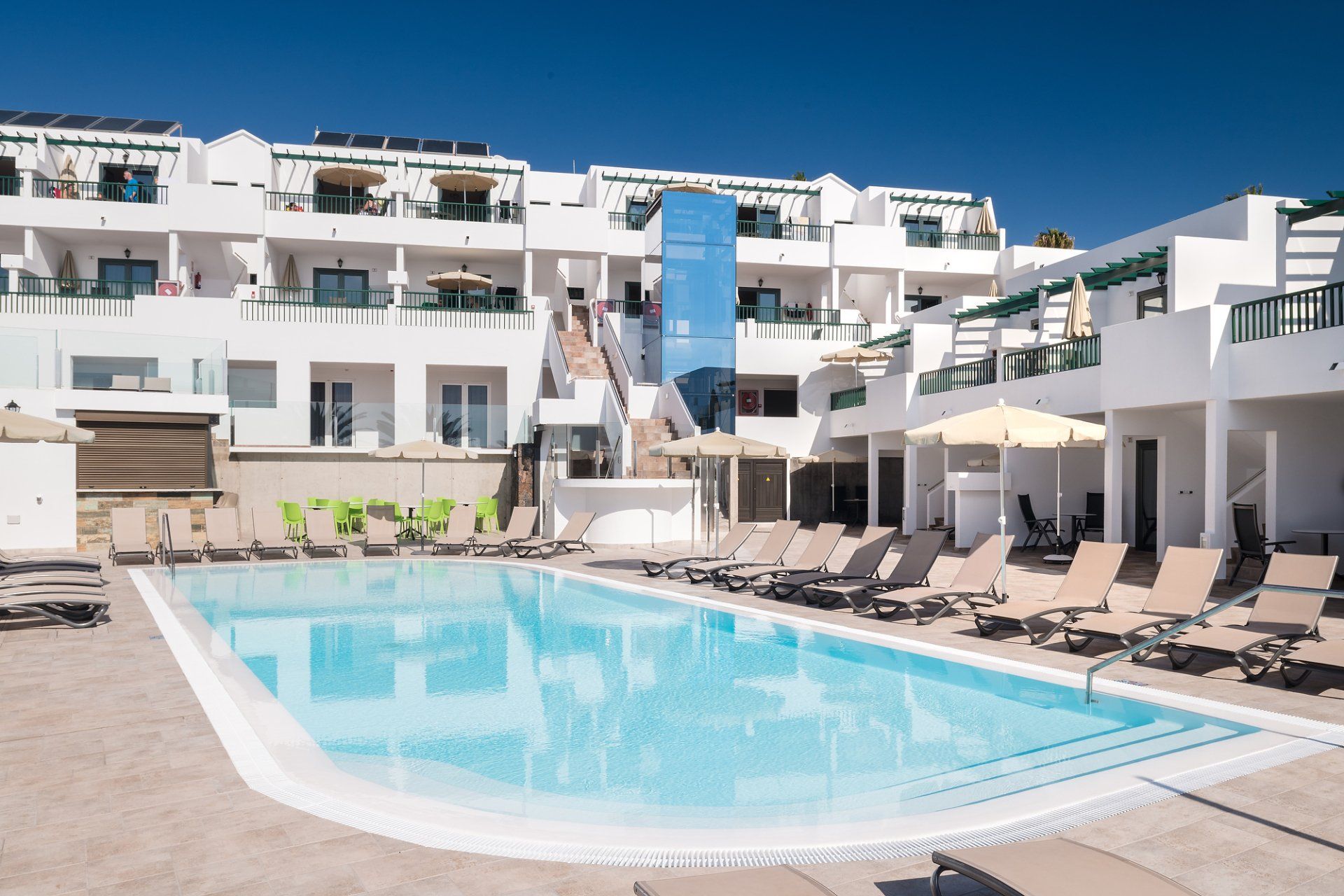 Swimming+pool+sea+view+apartments+1+bedroom+Villa+Canaima+Lanzarote