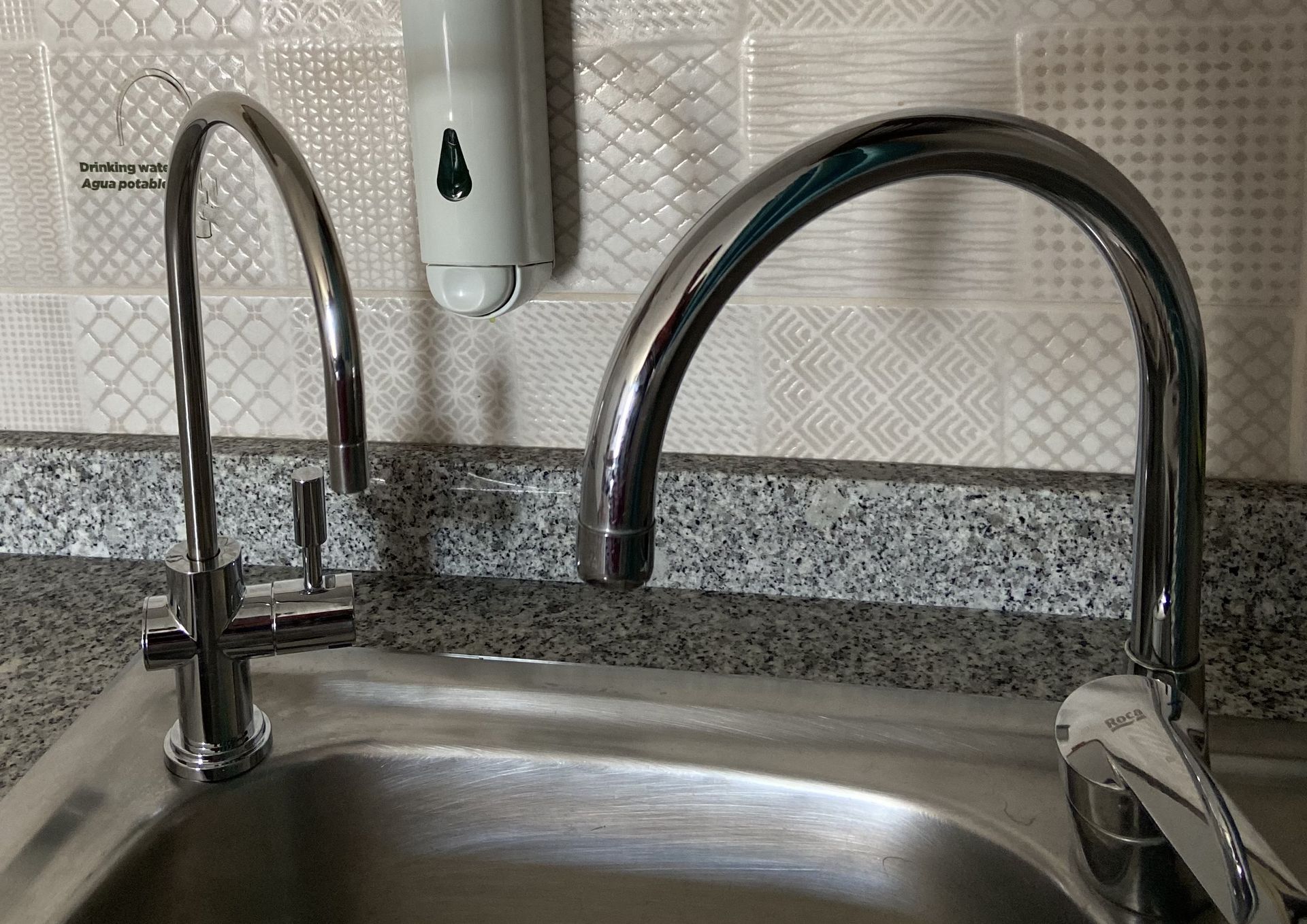 Enjoy freshly filtered water straight from your tap in the sink of your Villa Canaima Apartment