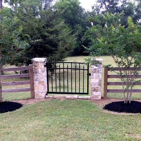 Gate — San Marcos, TX — Diamondback Landscaping & Lawn Care, Inc.