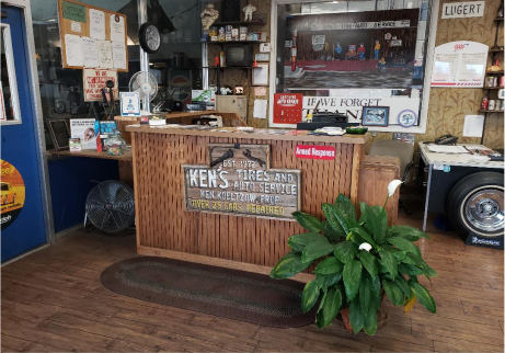 Our Reception Desk at Ken's Tire Auto - Auto Repair in Oklahoma City
