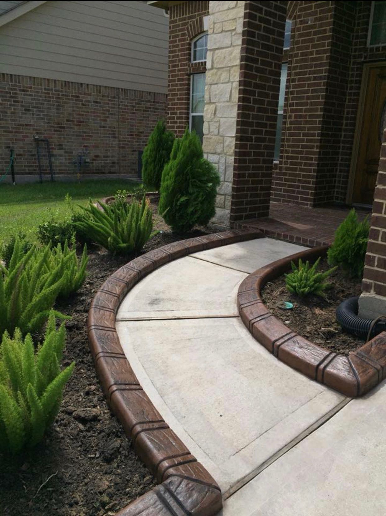 Concrete Curbing