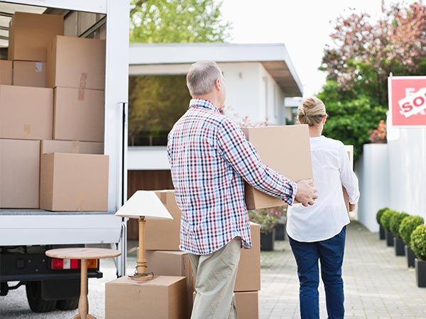 Unloading of Packages — Herndon, VA — Eureka Van & Storage Co., Inc.