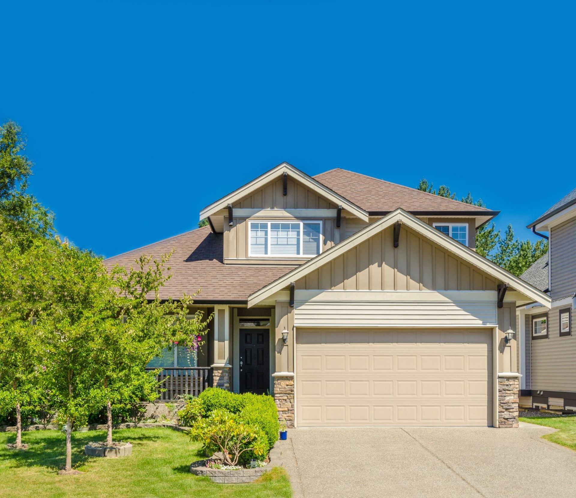 exterior of house representing FHA Minimum Property Standards Inspection Guide for Humble TX