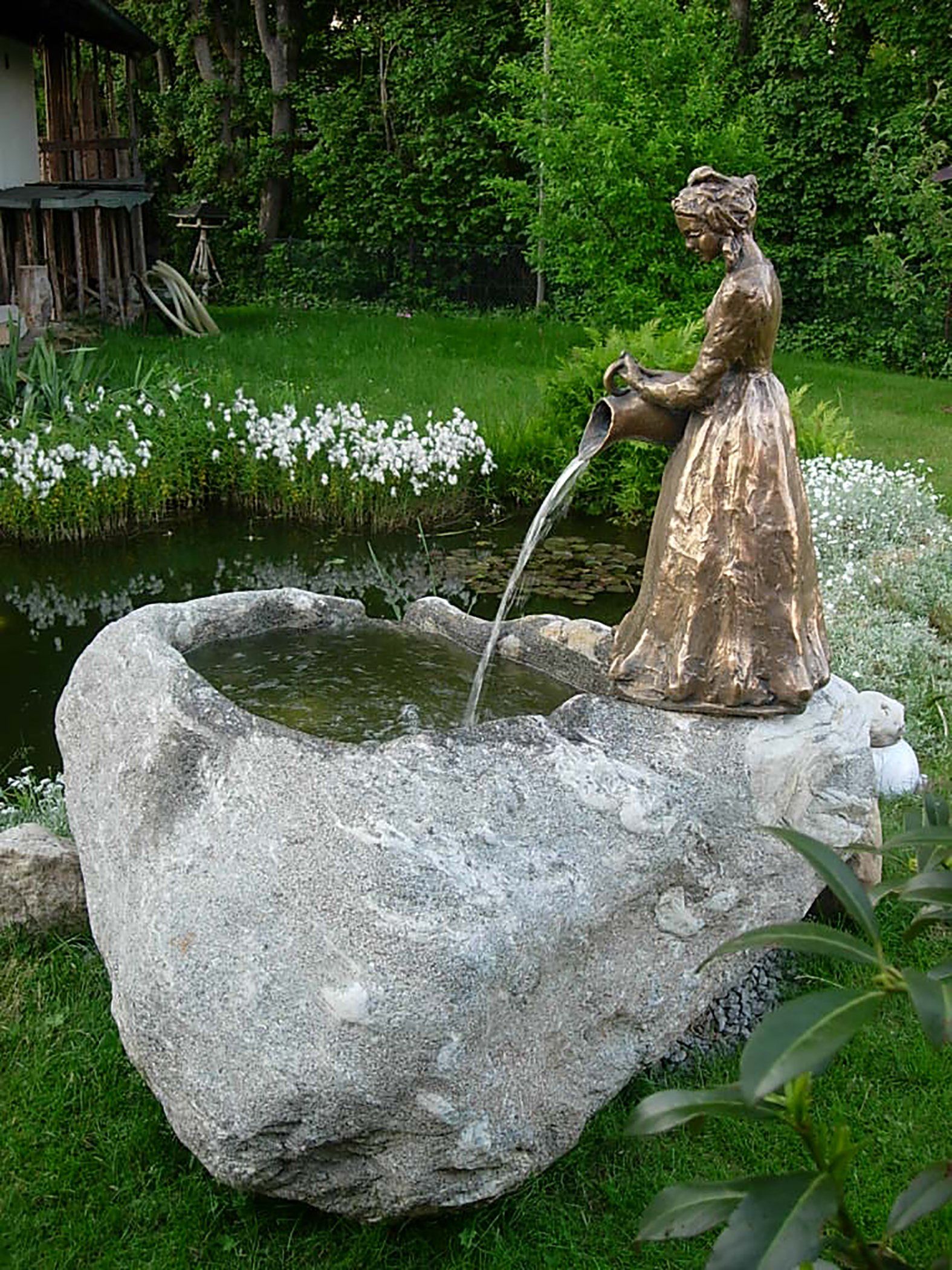 Alexander Widmann, Fountain, natural stone, boulder stone fountains, granit, limestone, Vicenza, marble, Italy