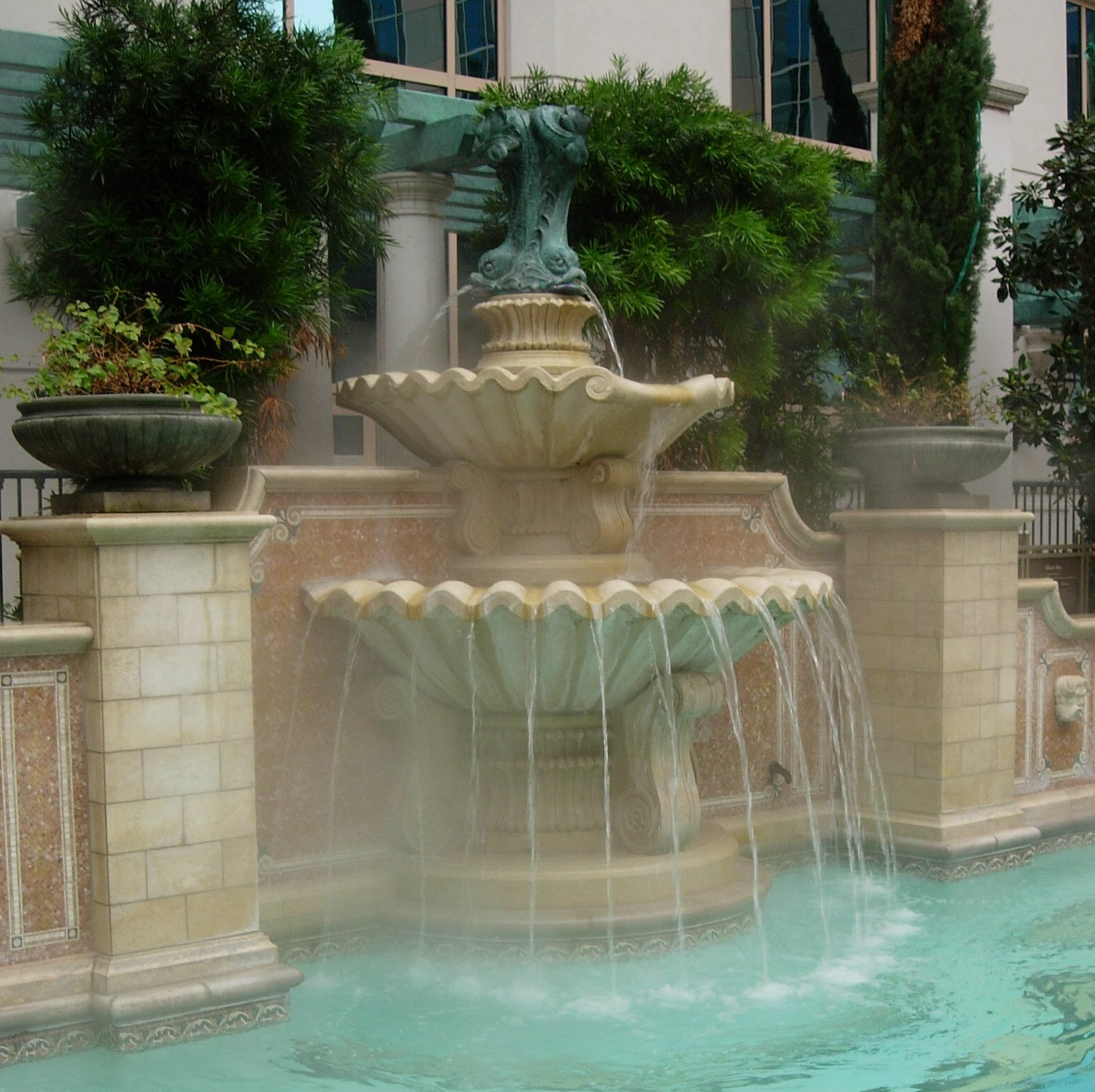 Alexander Widmann, Spring Fountain, natural stone, Springbrunnen, Naturstein, Italien