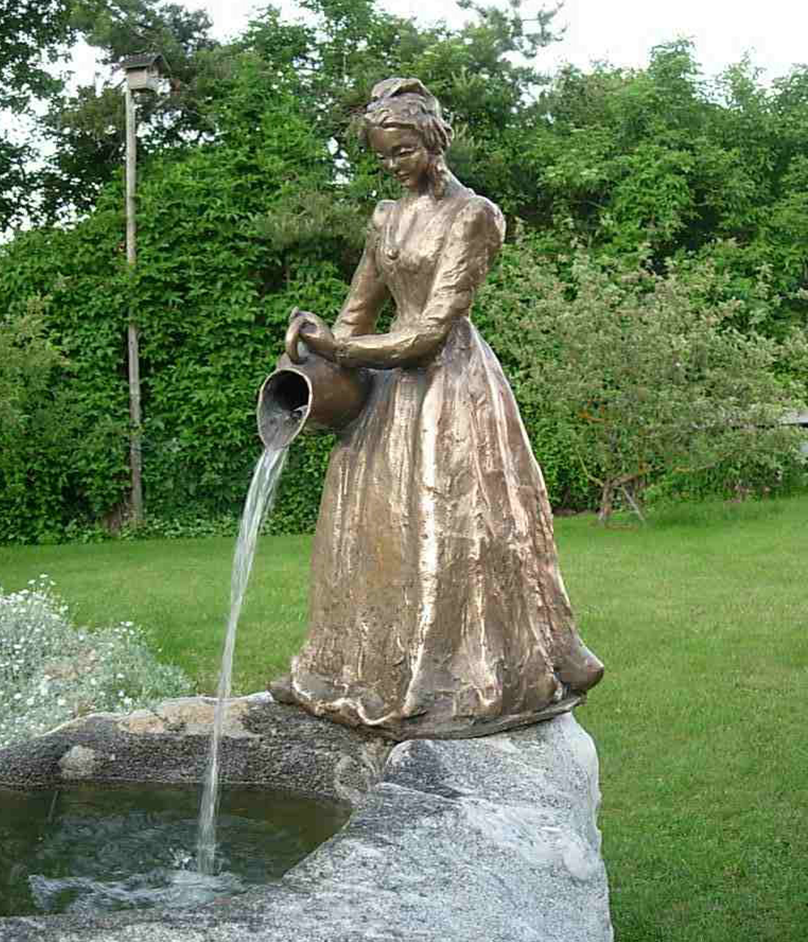 Gertrud Mitterstieler-Widmann, Algund, Südtirol, Bronze Skulptur, Statue, Brunnen Figur, Resi Höhe: 50 cm