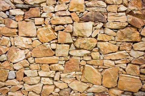 Natural stone walling