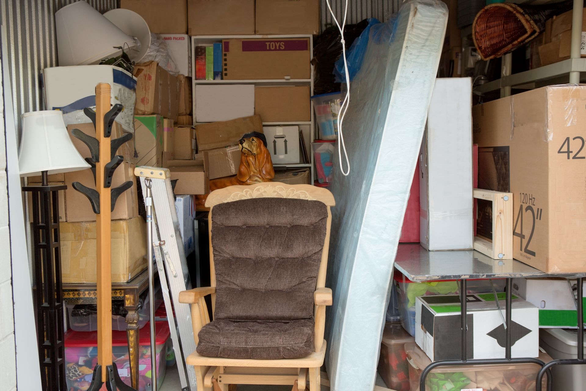 Storage warehouse holding home contents, perfect for remodelling or foreclosure.