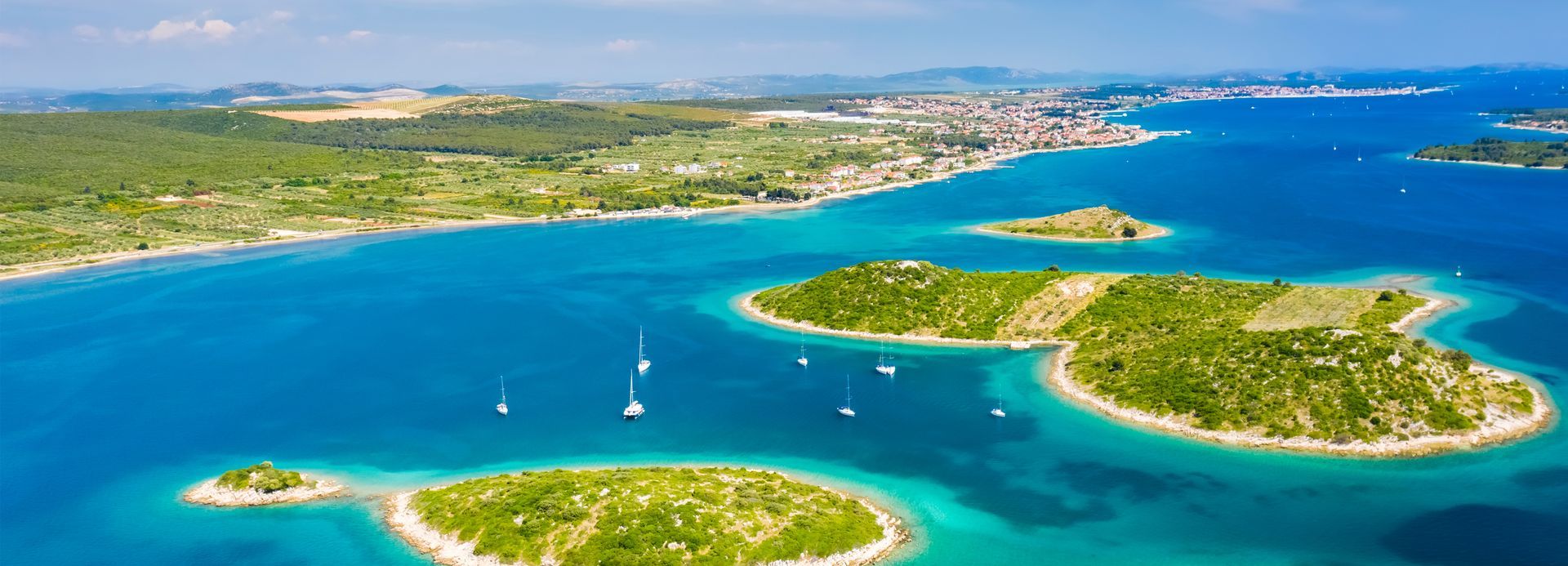 extraYachting Yachtcharter Frankreich und Business-Seminare