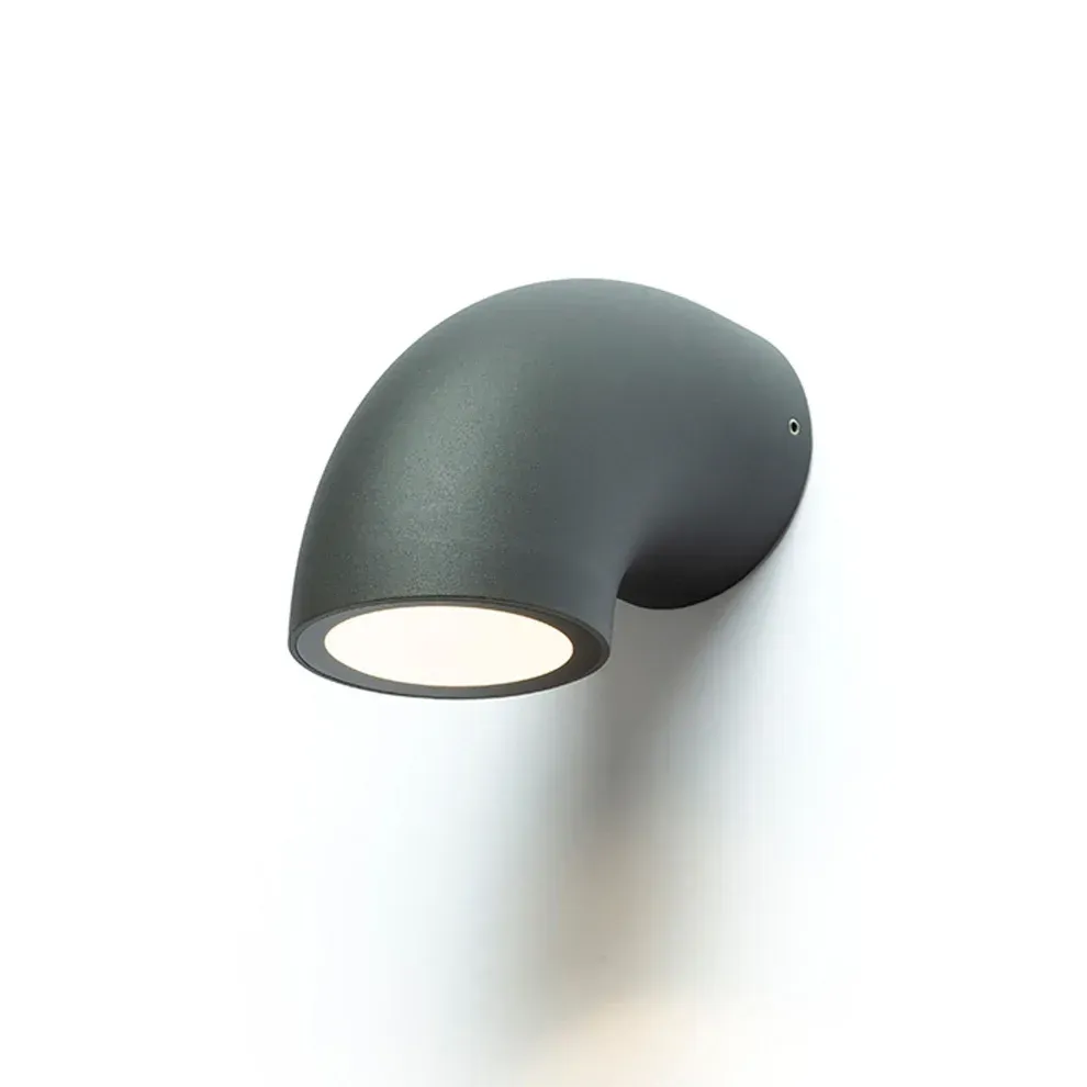 Buitenlamp Piper Zwart – Moderne LED Wandlamp voor Gevel & Tuin